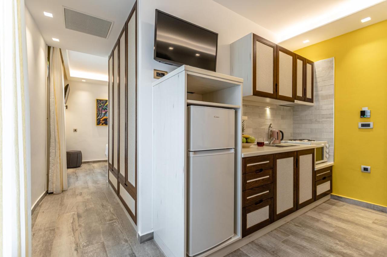 Mariet Naxos Spa & Suites Naxos City Exterior foto